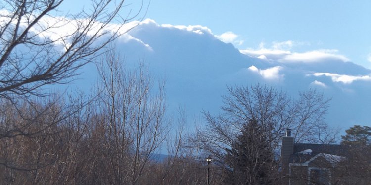 Michael Franks - Woman In The Waves from Blue Pacific (approaching blizzard tops the continental divide...