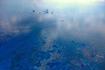 Aerial of Deepwater Horizon spill.