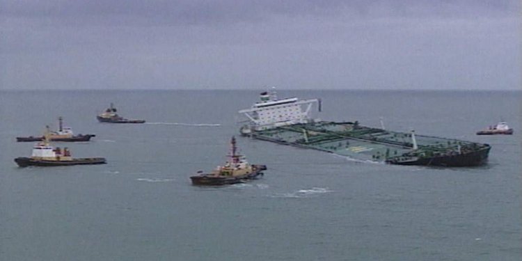 Sea Empress oil spill