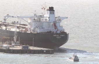 Oil spill containment booms encompass an oil tanker the Yamuna Spirit docked at a marine terminal belonging to Phillips 66 Refinery on San Pablo Bay in Rodeo, Calif., on Wednesday, Sept. 21, 2016. (Anda Chu/Bay Area Information Group)