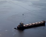 Solutions to oil spills